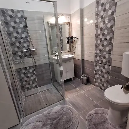 Foglal-lak Apartman *